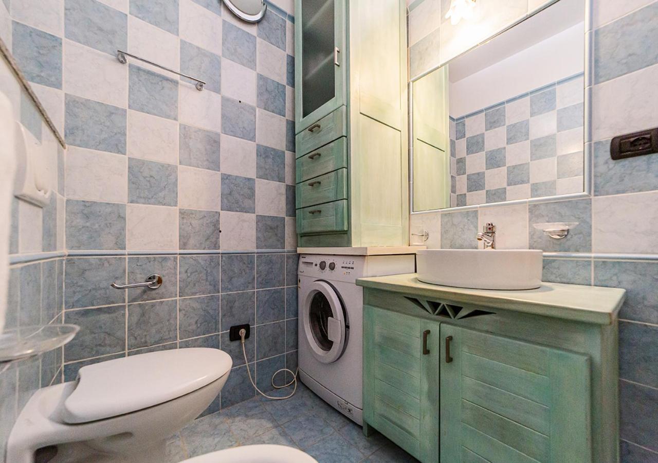 Murphy Holiday Home - Le Residenze Di Padule 02 La Maddalena  Buitenkant foto